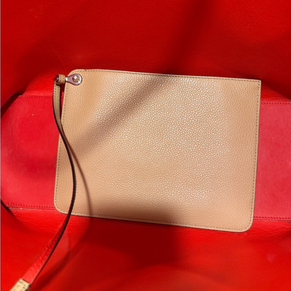 Christian Louboutin Cabata Large Tote Bag - Picture 9 of 12